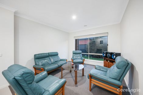 Property photo of 78 Selandra Boulevard Clyde North VIC 3978