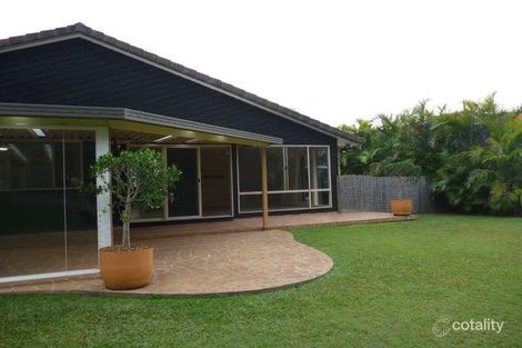 8 Clear Pl, Woolgoolga, NSW 2456