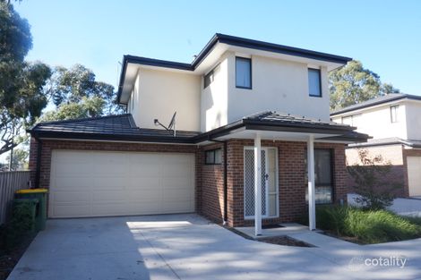 9/2-4 Edinburgh Dr, Beaconsfield, VIC 3807