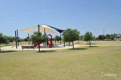 Property photo of 5 Bismarck Approach Rockingham WA 6168