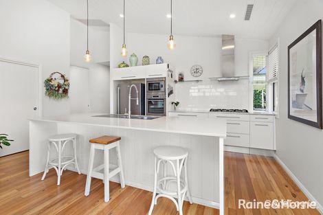 Property photo of 32 Banool Circuit Bomaderry NSW 2541