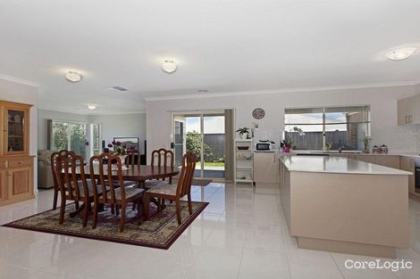 Property photo of 8 Chocolate Lily Court Wallan VIC 3756