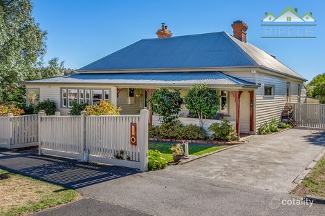 Property photo of 127 Augusta Road Lenah Valley TAS 7008