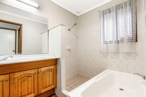 Property photo of 35 Roland Street Bossley Park NSW 2176