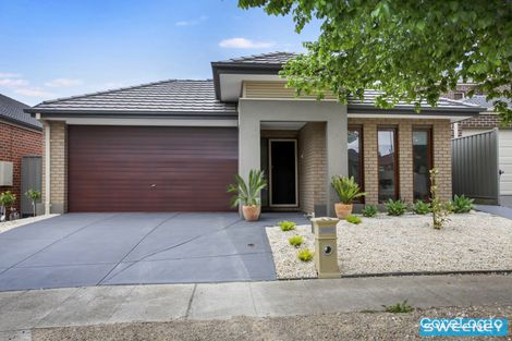 Property photo of 42 Salina Walk Caroline Springs VIC 3023