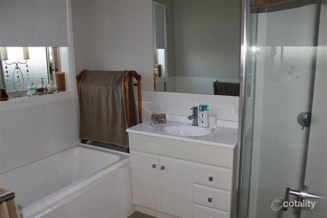 Property photo of 8 Javea Close Dubbo NSW 2830