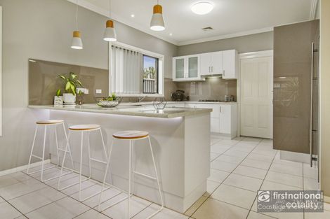 Property photo of 2 Waterview Avenue Haywards Bay NSW 2530