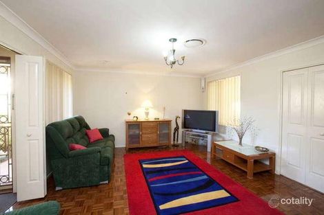 Property photo of 34 Roberts Circuit Lambton NSW 2299