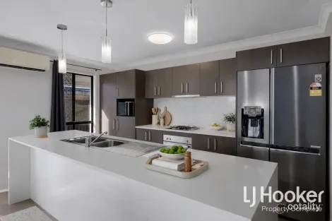 156 Darlington Dr, Yarrabilba, QLD 4207