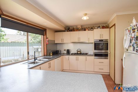 Property photo of 8 Ross Court Myrtleford VIC 3737