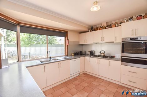 Property photo of 8 Ross Court Myrtleford VIC 3737