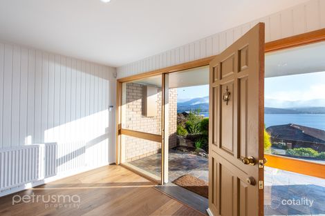 Property photo of 13 Ryeland Court Rose Bay TAS 7015