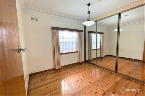 15 Rosebery St, Penshurst, NSW 2222