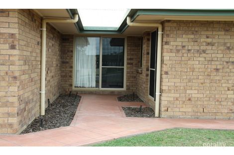 Property photo of 5 Curtis Avenue Boyne Island QLD 4680