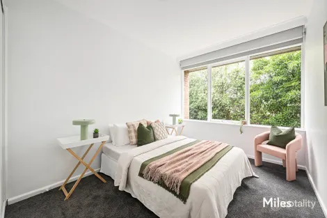 Property photo of 10/7 Waverley Avenue Ivanhoe VIC 3079