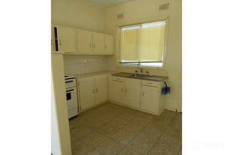 Property photo of 4 Little Underwood Street Forbes NSW 2871