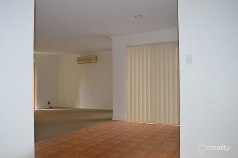 Property photo of 51 Shelduck Place Calamvale QLD 4116