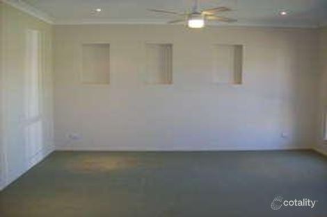 Property photo of 9 Shangrila Crescent Springfield Lakes QLD 4300