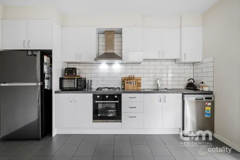 Property photo of 2/83-85 Isla Avenue Glenroy VIC 3046