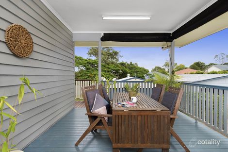 Property photo of 17 Dundee Street Holland Park QLD 4121