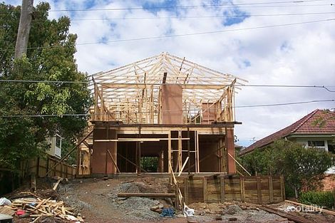 18 Saint Johns Ave, Ashgrove, QLD 4060