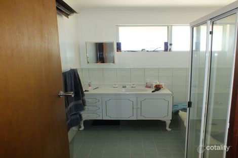 Property photo of 29 Anuaka Road Yakamia WA 6330