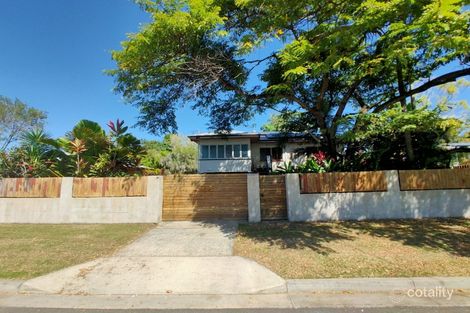 15 Murray St, Manoora, QLD 4870