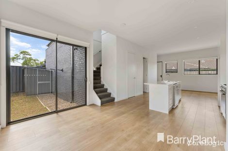 Property photo of 2/50 Cassowary Avenue Werribee VIC 3030