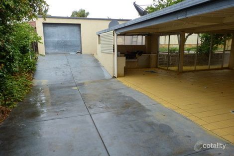 Property photo of 5 Cornhill Crescent Alexander Heights WA 6064