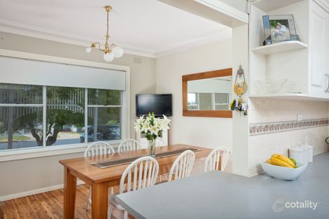 Property photo of 96 Grove Street Kooringal NSW 2650