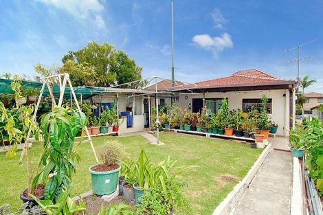 1 Hopetoun St, Hurlstone Park, NSW 2193