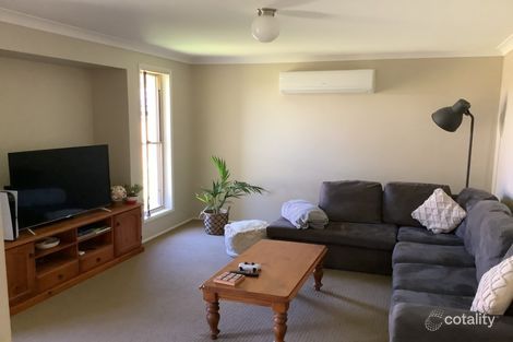 Property photo of 17 Yellowfin Avenue Old Bar NSW 2430