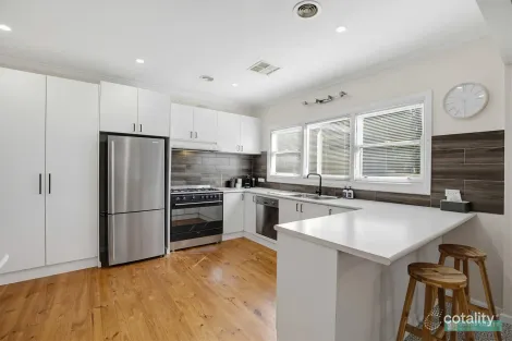 Property photo of 3 Shakespeare Street Spring Gully VIC 3550