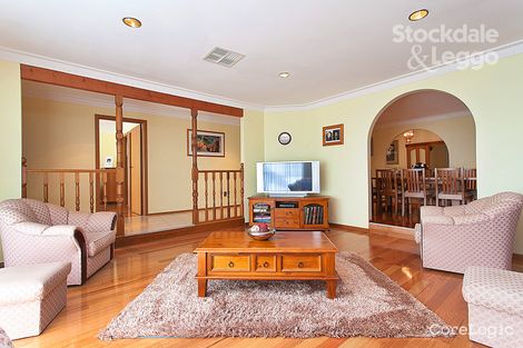 Property photo of 32 Goodwood Drive Keilor Downs VIC 3038