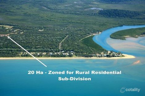 Tully-Hull Rd, Hull Heads, QLD 4854