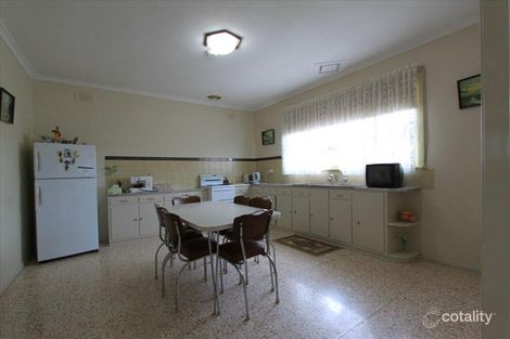 Property photo of 20 Compton Parade Sunshine North VIC 3020