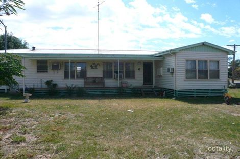 2 Burma Ave, Warracknabeal, VIC 3393