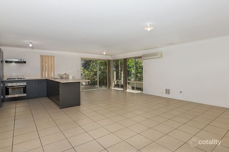 Property photo of 2/29 Spoonbill Place Queens Park WA 6107