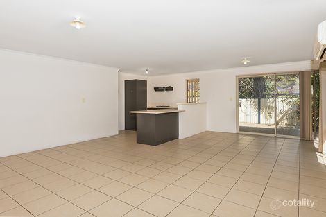 Property photo of 2/29 Spoonbill Place Queens Park WA 6107