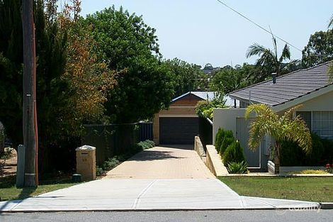 5a Birdwood Crcs E, Bicton, WA 6157