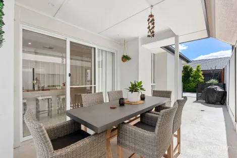 Property photo of 4 Kilfinan Place Blakeview SA 5114