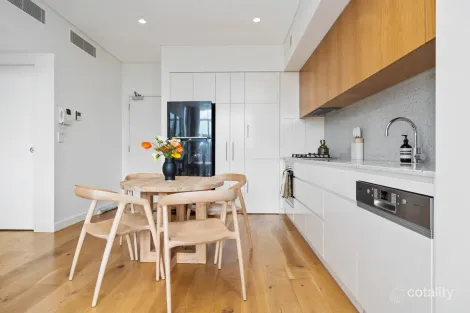 Property photo of 302/1-5 Solarch Avenue Little Bay NSW 2036