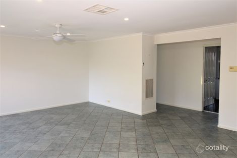 Property photo of 5 Aidan Close Griffith NSW 2680