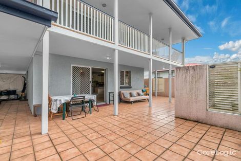 Property photo of 3/57 Mitre Street St Lucia QLD 4067