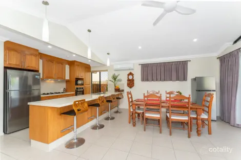 Property photo of 8 Kato Place Mount Louisa QLD 4814