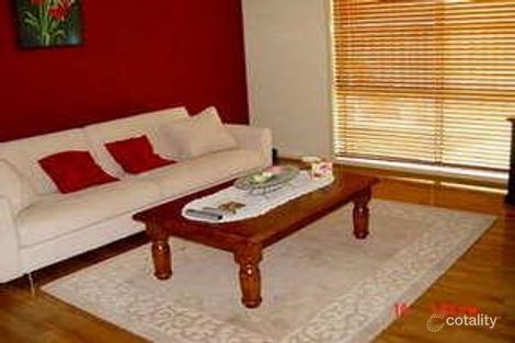 Property photo of 10 Ringarooma Circuit West Hoxton NSW 2171