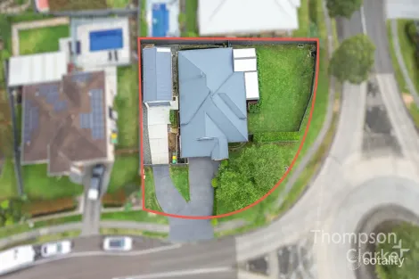 2 Portland Dr, Cameron Park, NSW 2285