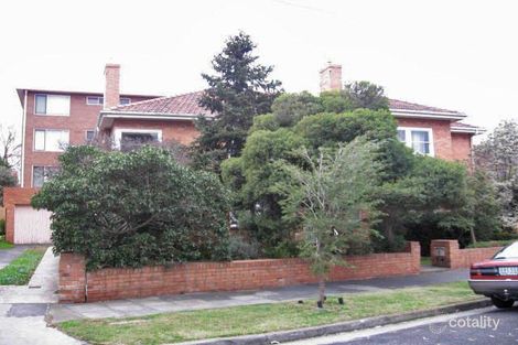 Property photo of 1/4 Raith Court St Kilda East VIC 3183