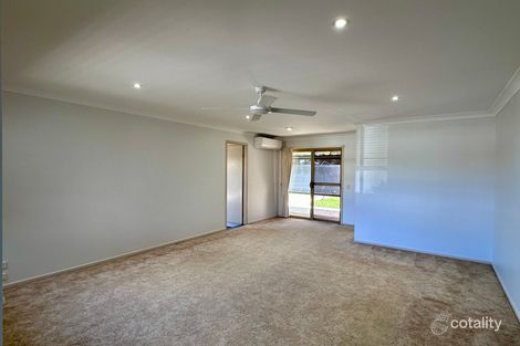 Property photo of 7 Heron Court Yamba NSW 2464