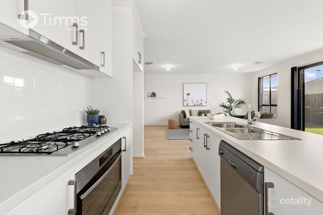 Property photo of 18 Capri Place Moana SA 5169
